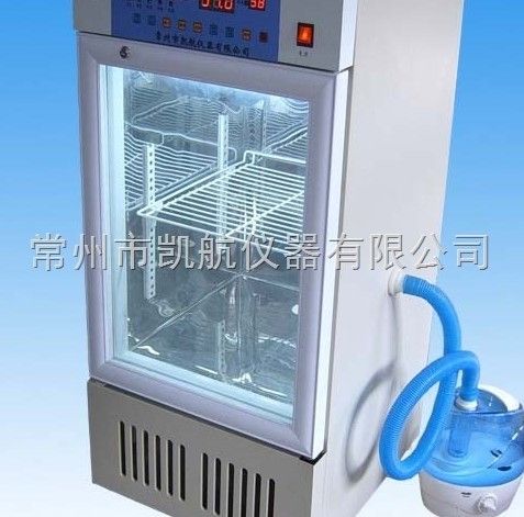 302A常州凯航恒温恒湿培养箱图片