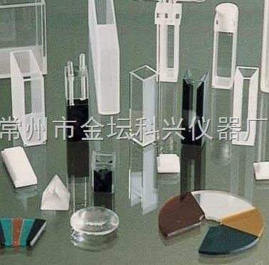 721,751石英比色皿图片